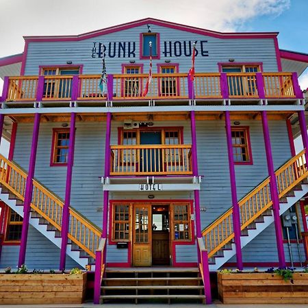 The Bunkhouse Hotel Доусън Сити Екстериор снимка